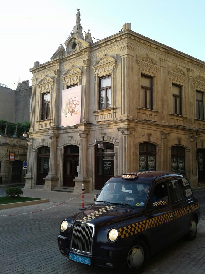 Apartment In Old Town Bakoe Buitenkant foto